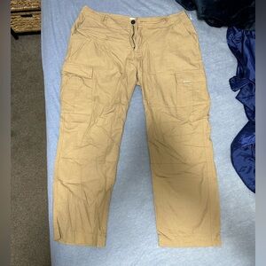 I love ugly straight cargo pants in desert, size xxl (fits 38”)